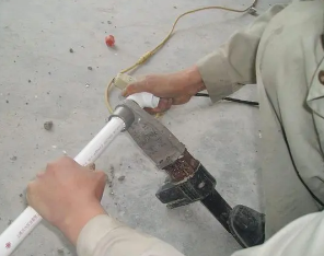 新津漏水维修电话
